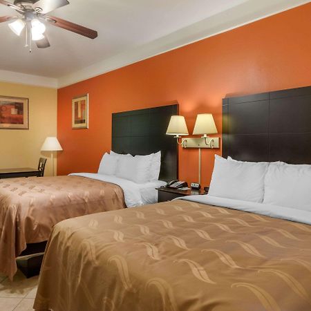 Quality Inn & Suites At The Outlets Mercedes-Weslaco Eksteriør bilde