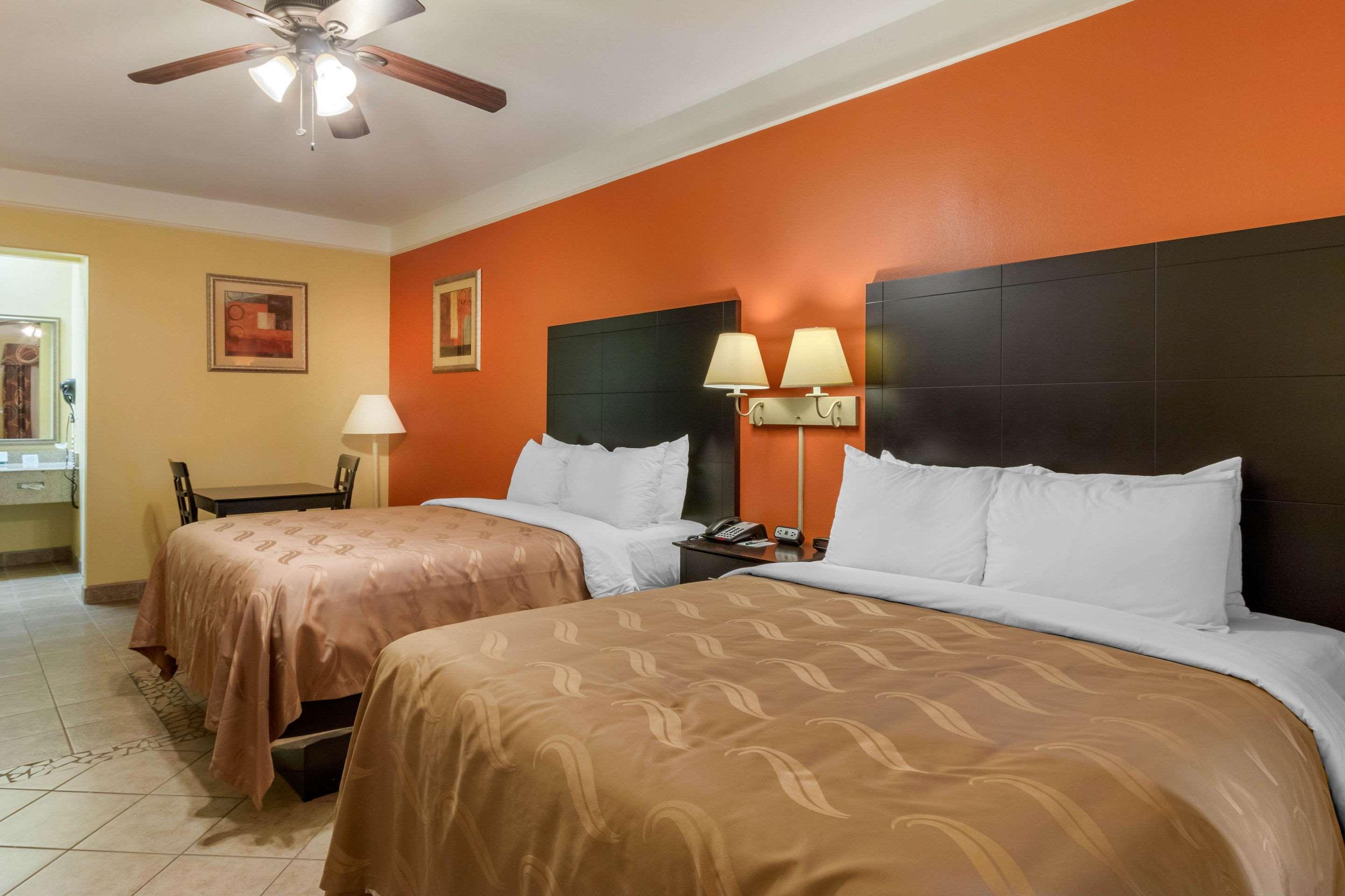 Quality Inn & Suites At The Outlets Mercedes-Weslaco Eksteriør bilde