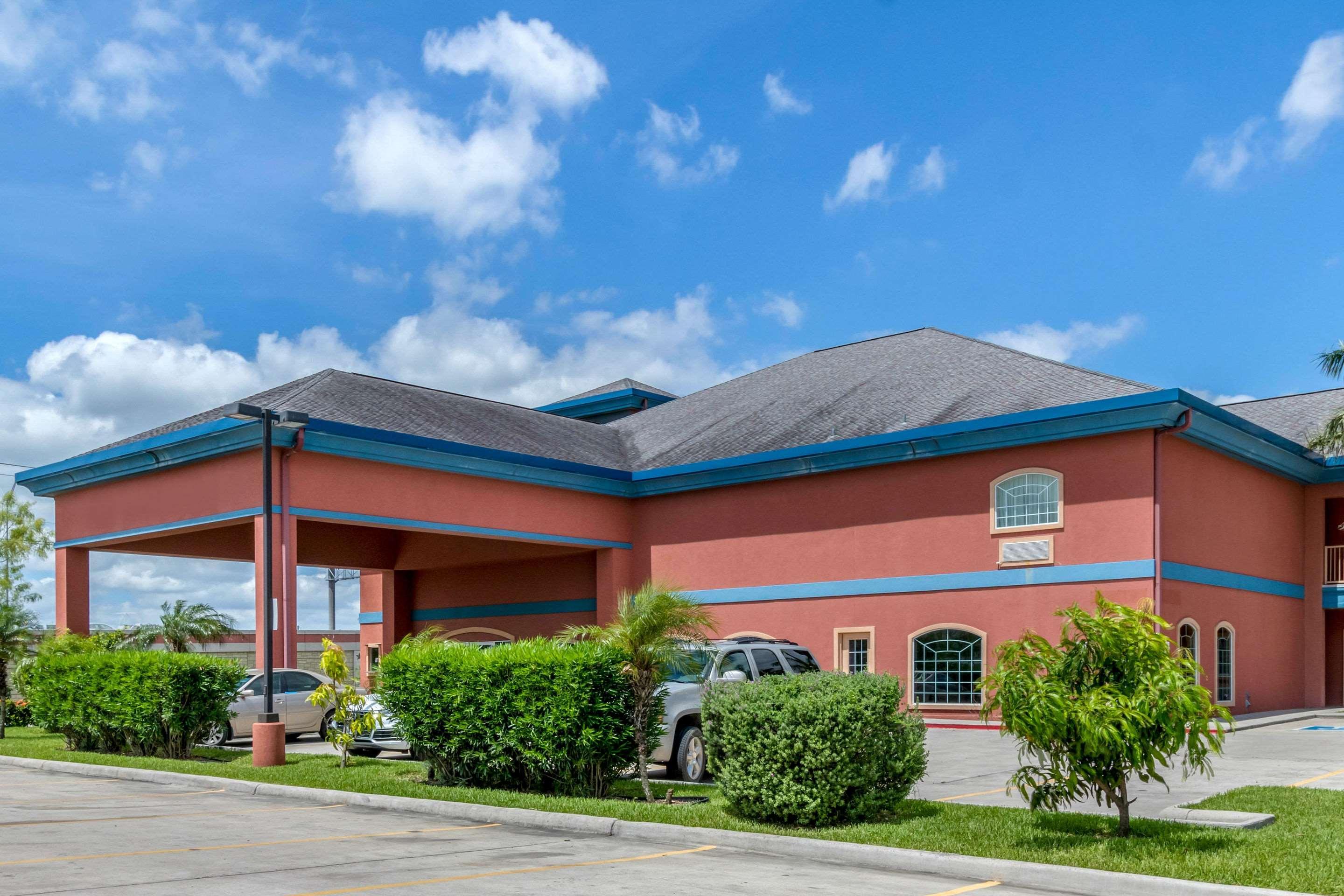 Quality Inn & Suites At The Outlets Mercedes-Weslaco Eksteriør bilde