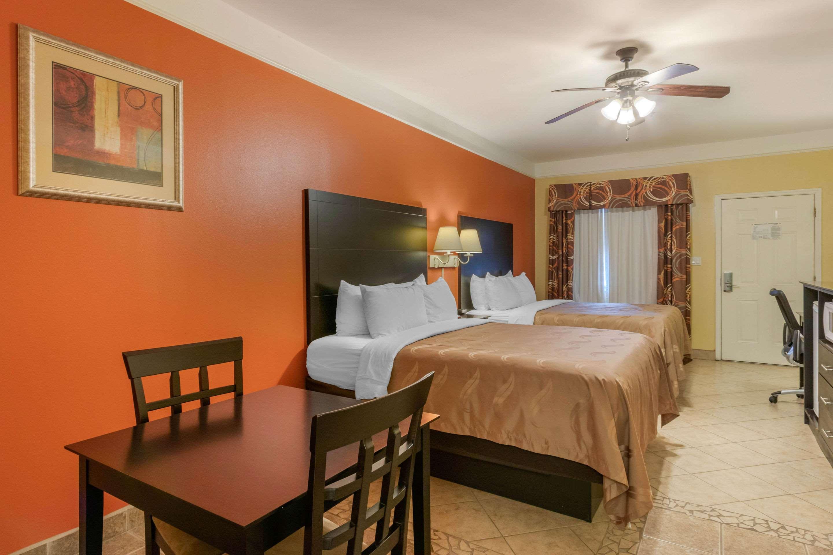 Quality Inn & Suites At The Outlets Mercedes-Weslaco Eksteriør bilde