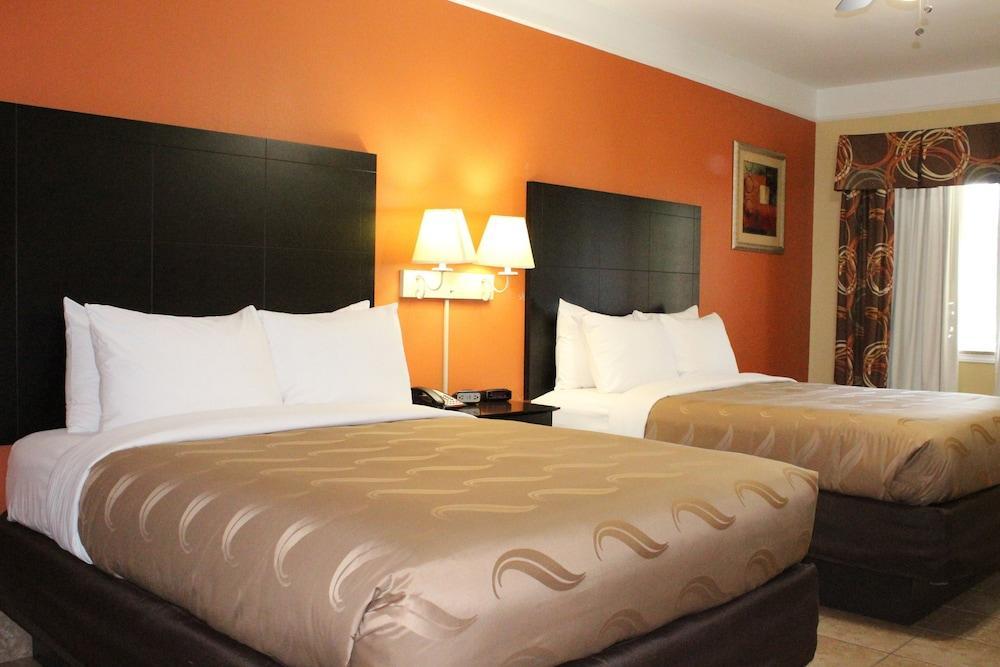 Quality Inn & Suites At The Outlets Mercedes-Weslaco Eksteriør bilde